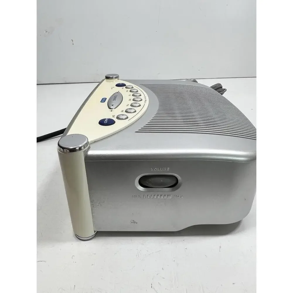 Sangean RCR-22 (AM-FM-AUX) Atomic Clock Radio Digital Tuning 2 Bands